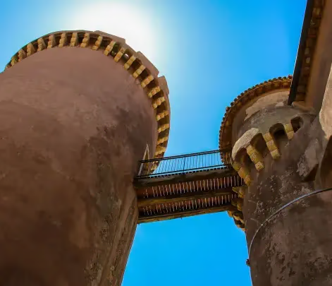 rome day trip - etruscan tombs trek and castle climb